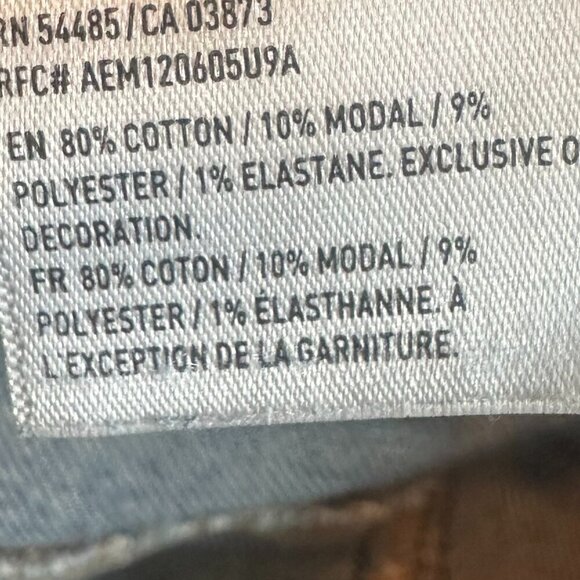 American Eagle Mom Shorts Distressed Denim Cutoff Cuffed Hem Size 8 Women's - Picture 12 of 12